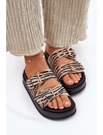 Dámské Pantofle S Přezkami Na Platformě Zebra model 21696604 - Boto