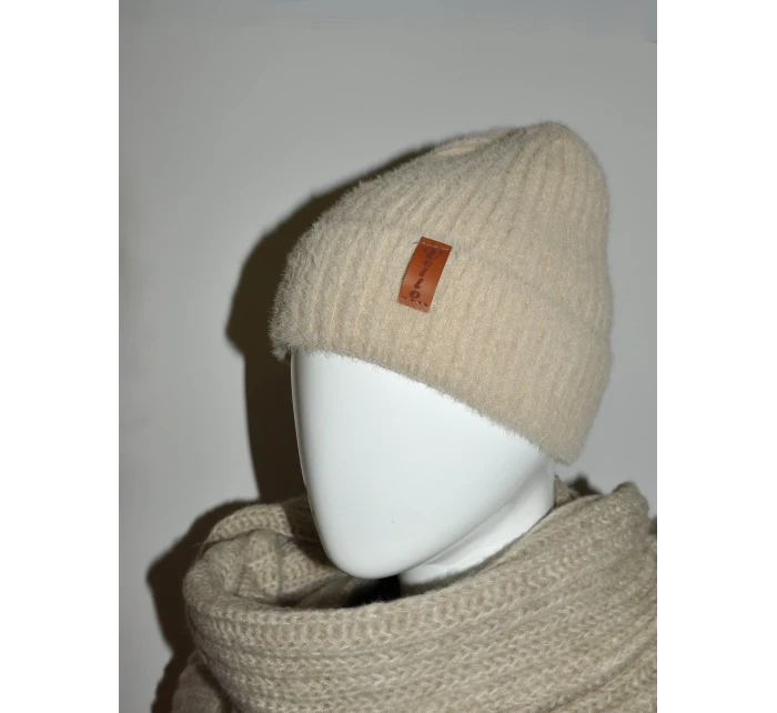 Dámská čepice Veilo 12.32