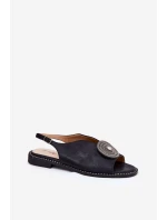 Lesklé Dámské Sandály S Ozdobným Detalem S.Barski KV51-012 Černé Lesklé Dámské Sandály S Ozdobným Detalem S.Barski KV51-012 Černé