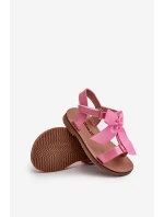 Lakýrované dětské sandálky s mašlí na suchý zip růžové Joratia Lakýrované dětské sandálky s mašlí na suchý zip růžové Joratia