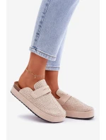 Dámské sandály zdobené zirkony na platformě béžové Deorani Dámské sandály zdobené zirkony na platformě béžové Deorani