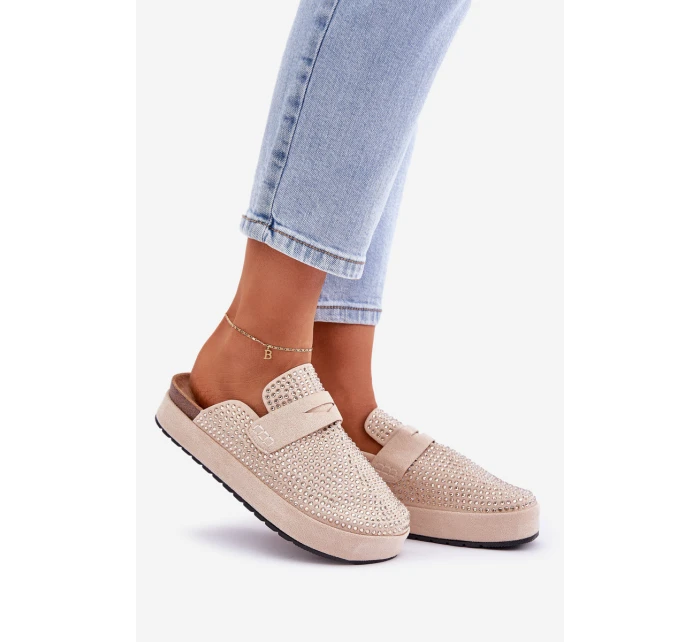 Dámské sandály zdobené zirkony na platformě béžové Deorani Dámské sandály zdobené zirkony na platformě béžové Deorani