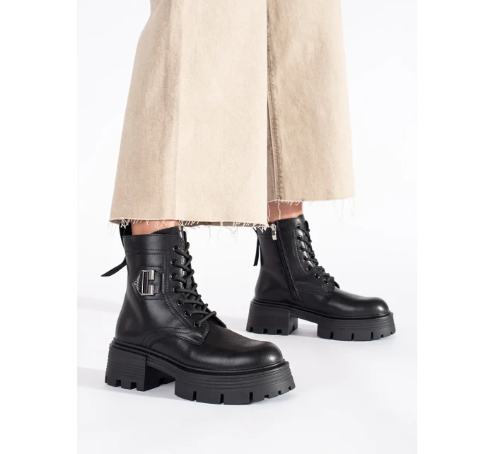 Designové dámské černé  kotníčkové boty platforma