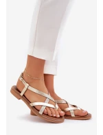 Kožené Ploché Sandály S Pásky Zlaté model 21683991 - Zazoo Kožené Ploché Sandály S Pásky Zlaté model 21683991 - Zazoo