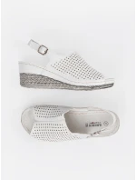 Designové dámské  sandály bílé na klínku