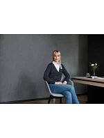 Russell Athletic 715F Dámský pletený cardigan s výstřihem do V 11.715F black Russell Athletic 715F Dámský pletený cardigan s výstřihem do V 11.715F black