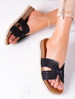 Stylové  nazouváky černé dámské bez podpatku