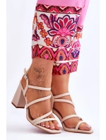 kožené sandály na podpatku Béžove model 21619797 - Boto kožené sandály na podpatku Béžove model 21619797 - Boto