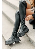 Kozačky Po Kolena Na Masivní Platformě Černé Zinera