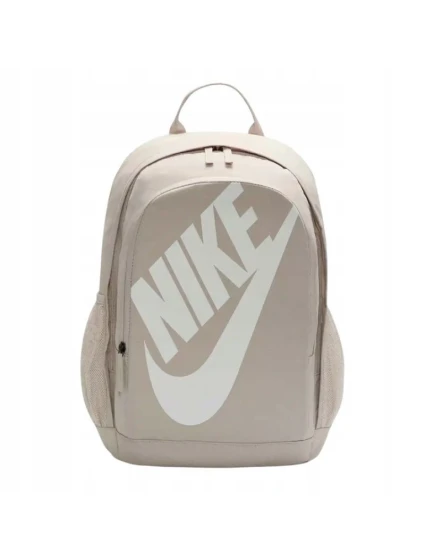 Sportovní školní batoh Nike Futura 2.0 25L Cream - model 21933684 Sportovní školní batoh Nike Futura 2.0 25L Cream - model 21933684
