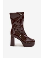 Dámské lakované boty Calvessa – čokoládové, na platformě a sloupkovém podpatku Dámské lakované boty Calvessa – čokoládové, na platformě a sloupkovém podpatku