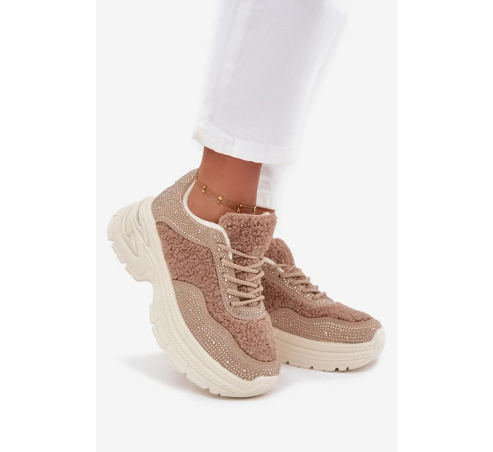 Dámské tenisky s krystaly a beránkovým kožíškem béžové Zarika Dámské tenisky s krystaly a beránkovým kožíškem béžové Zarika