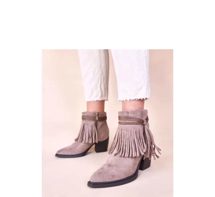 Boty na podpatku  model 221020 Solea