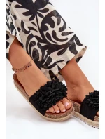 Dámské Pantofle Na Platformě S Ozdobnými Květinami Černé Tessara Dámské Pantofle Na Platformě S Ozdobnými Květinami Černé Tessara