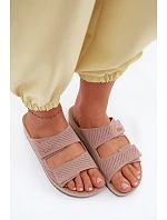 Dámské pantofle Růžové model 22094881 - Inblu Dámské pantofle Růžové model 22094881 - Inblu