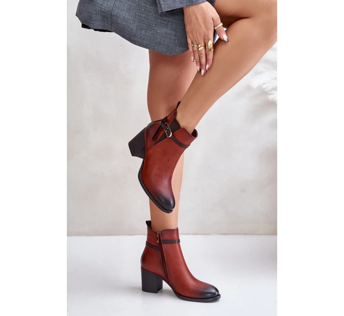 Dámské boty na podpatku s a páskem hnědé model 21674038 - Boto Dámské boty na podpatku s a páskem hnědé model 21674038 - Boto