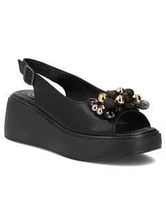 Dámské kožené sandály na platformě černé Filippo DS7577