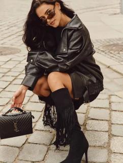 Dámské kozačky na jehlovém podpatku s třásněmi Isalune – černé