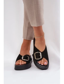 Pantofle model 211970 Step in style