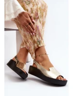 Zazoo 2893 Dámské kožené sandály na tlusté podrážce zlaté Zazoo 2893 Dámské kožené sandály na tlusté podrážce zlaté