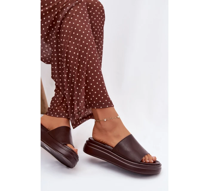 Dámské nazouváky na platformě model 21918992 - Boto