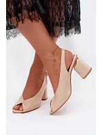 Elegantní dámské sandály na podpatku model 22221073 béžové - Zazoo Elegantní dámské sandály na podpatku model 22221073 béžové - Zazoo