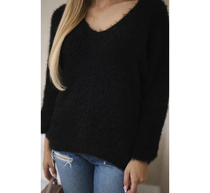 Svetr s výstřihem do V IT-51 černý - Kesi Svetr s výstřihem do V IT-51 černý - Kesi