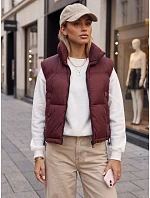 Dámská prošívaná zateplená krátká vesta v bordové barvě FashionStreet TY5971 Dámská prošívaná zateplená krátká vesta v bordové barvě FashionStreet TY5971