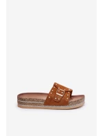 Dámské Pantofle Na Platformě S Přezkou A Camel model 21689943 - Boto Dámské Pantofle Na Platformě S Přezkou A Camel model 21689943 - Boto