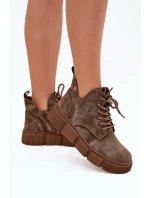 Dámské nízké semišové kotníkové boty na platformě Big Star – béžové Dámské nízké semišové kotníkové boty na platformě Big Star – béžové