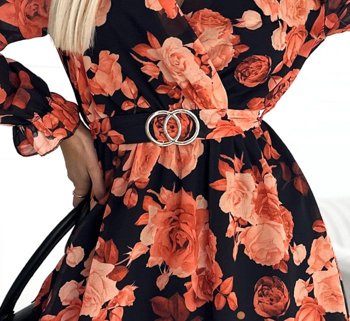 ROSETTA - Velmi žensky působící dámské šaty se vzorem oranžových růží, s přeloženým obálkovým výstřihem a opaskem 413-1