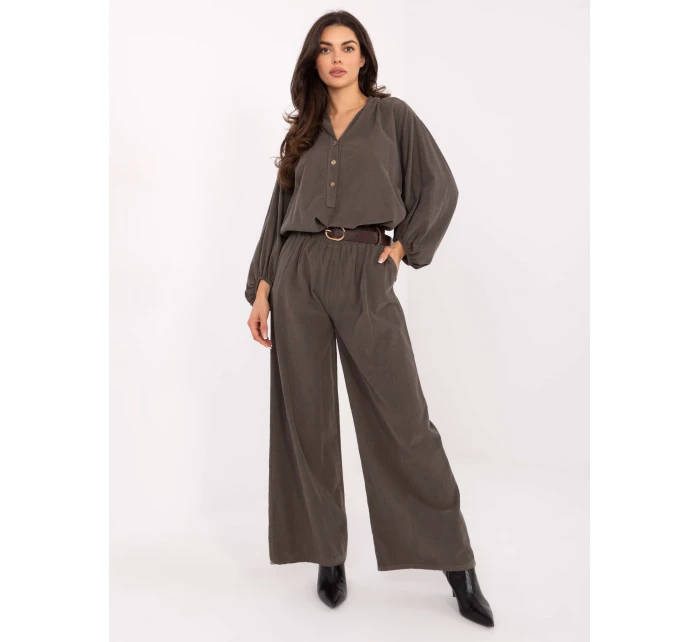 Spodnie IT SP model 21722813 ciemny khaki - FPrice Spodnie IT SP model 21722813 ciemny khaki - FPrice