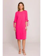 Šaty áčkového střihu s rukávy růžové model 20966080 - STYLOVE Šaty áčkového střihu s rukávy růžové model 20966080 - STYLOVE