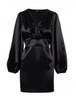 Saténové mini šaty s rukávy černé model 21479302 - Moe