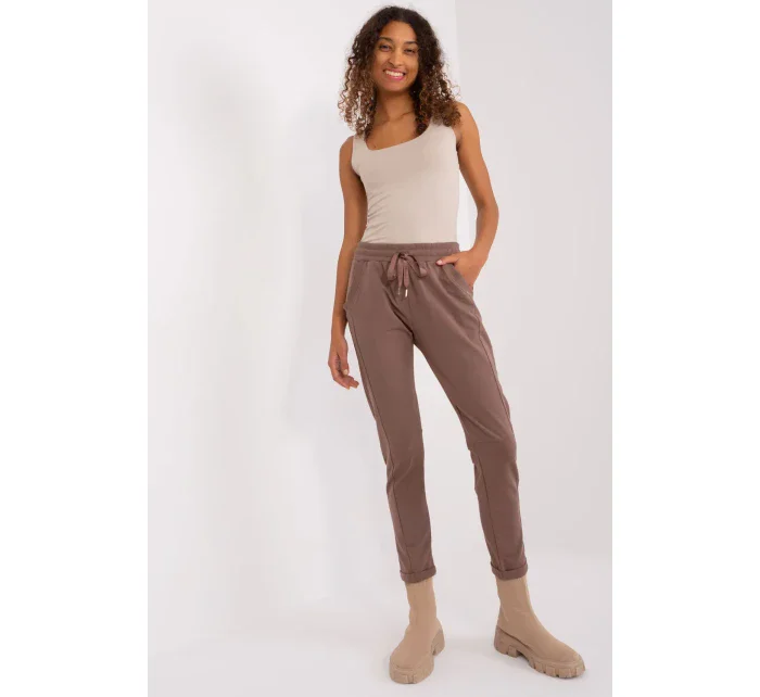 Teplákové kalhoty model 191221 Relevance Teplákové kalhoty model 191221 Relevance