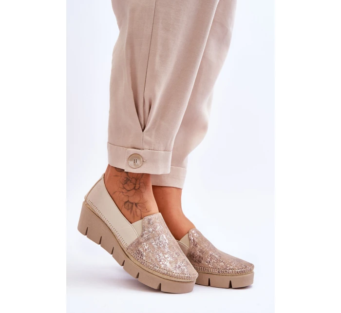 Kožené tenisky na klínku Maciejka 5814A-10 Béžová