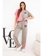 Dámský komplet máslový s oversize mikinou a širokými kalhotami růžový + fango Dámský komplet máslový s oversize mikinou a širokými kalhotami růžový + fango