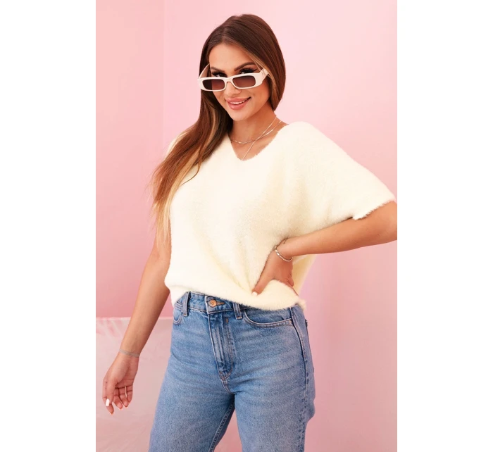 Dámský svetr z měkkého vlákna s V výstřihem krátký rukáv žlutý Dámský svetr z měkkého vlákna s V výstřihem krátký rukáv žlutý