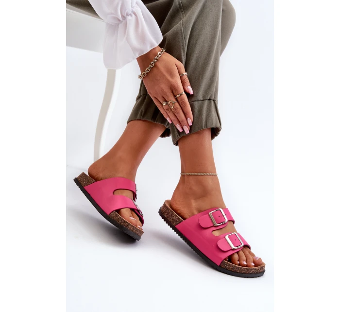 Dámské sandály s přezkami model 21653062 - Boto Dámské sandály s přezkami model 21653062 - Boto