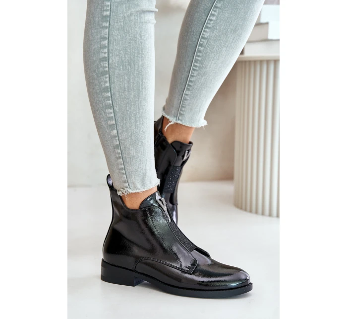 Lakované Nízké Boty Dámské Na Plochém Podpatku Zateplené Černé model 21674545 Černé - S.Barski