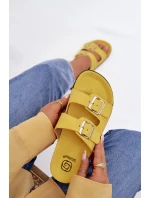 Dámské pantofle s přezkami Žluté model 21943311 - Boto