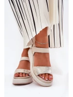 Dámské Sandály Na A Platformě S Ozdobami  Béžové model 21690903 - S.Barski