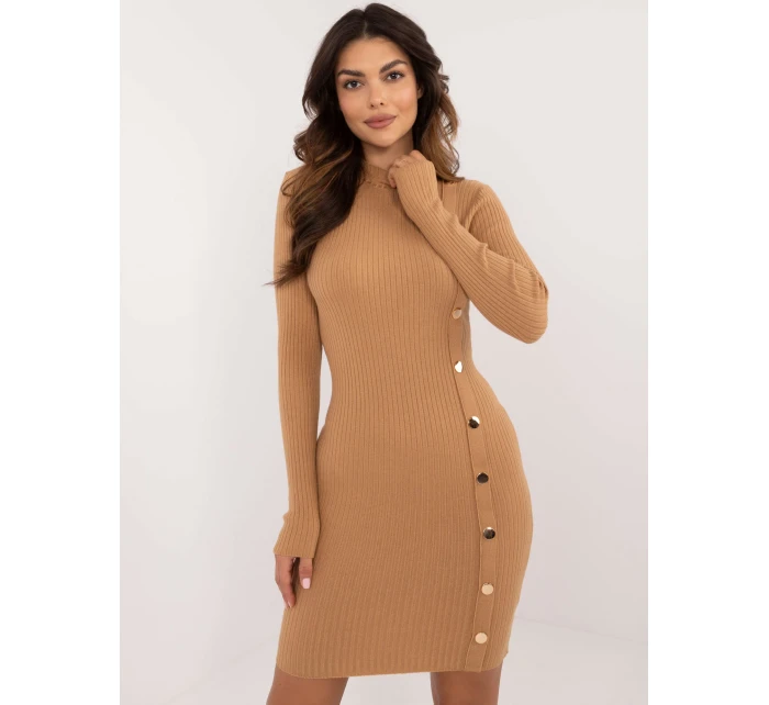 Šaty AT SK 2345 2.34 velbloudí Šaty AT SK 2345 2.34 velbloudí