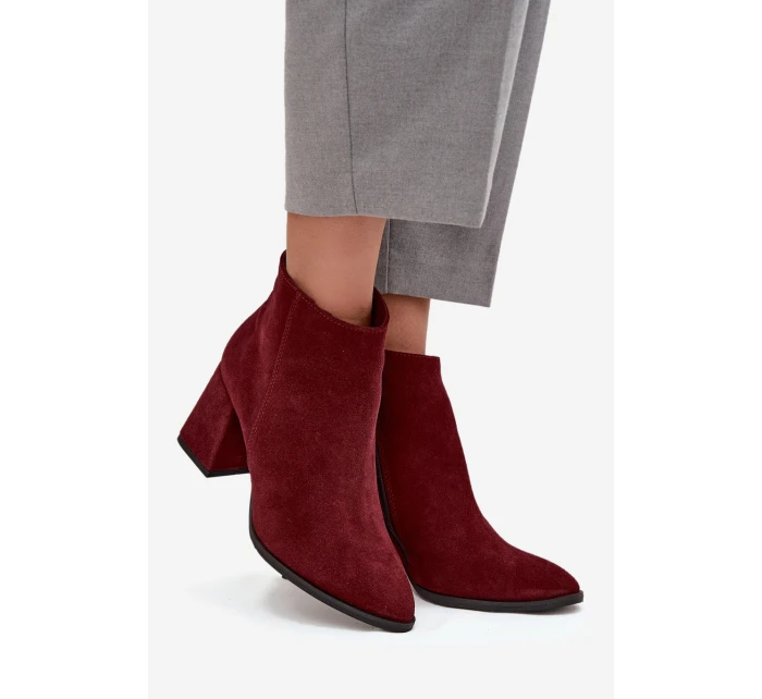 Dámské kotníkové boty z přírodního semiše na sloupkovém podpatku Zazoo – bordové