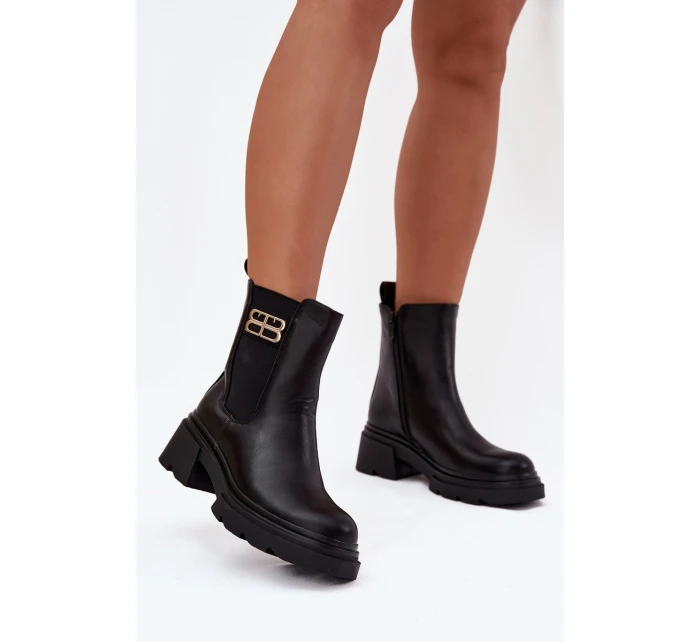Dámské kotníkové boty se zlatým detailem zateplené černé model 21710118 - Boto