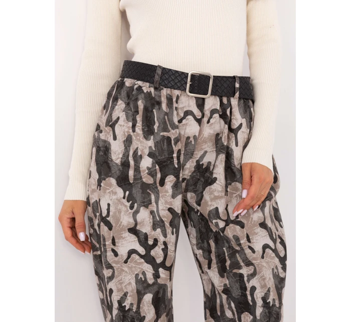 Spodnie IT SP model 21388986 beżowy - FPrice Spodnie IT SP model 21388986 beżowy - FPrice