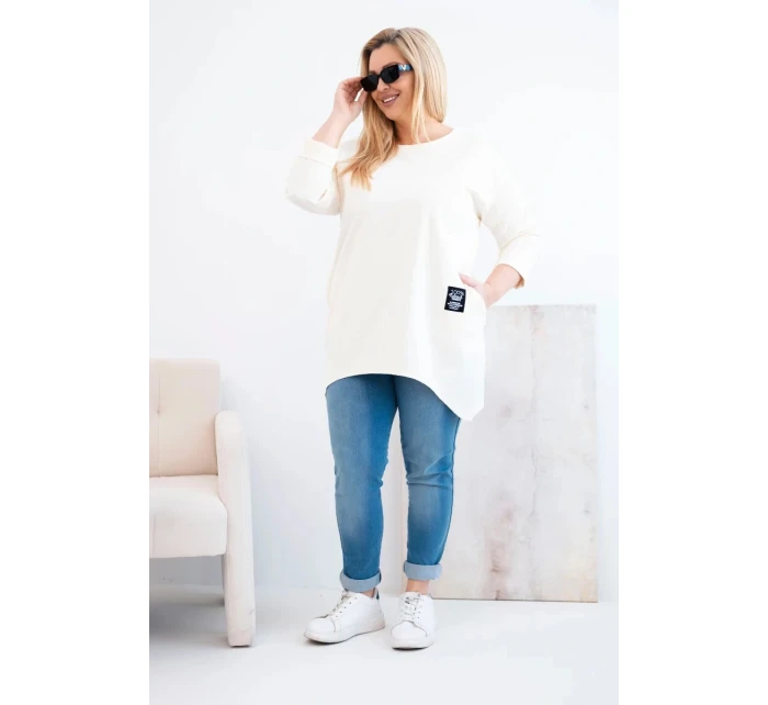 Dámská blůza Plus Size s delším zadním dílem a dlouhým rukávem světle béžová Dámská blůza Plus Size s delším zadním dílem a dlouhým rukávem světle béžová