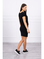 Viskózové šaty s krátkým rukávem v pase černé