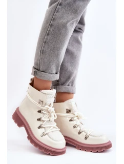 Kožené lesklé boty Trapery Dámské model 21639054 Bílé - Goe