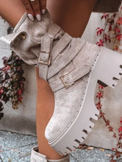 Dámské boty na podpatku s přezkami a páskem béžové model 21715455 - Boto